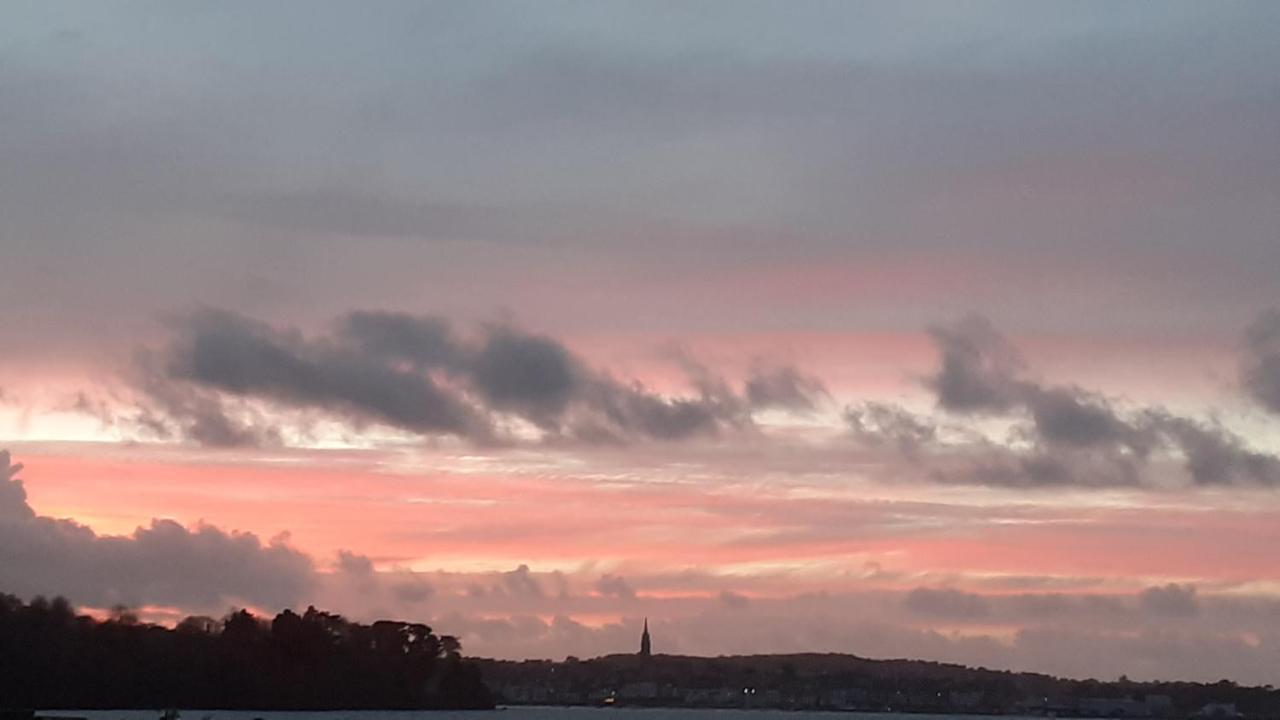 Le Studio Du Ris Douarnenez Esterno foto